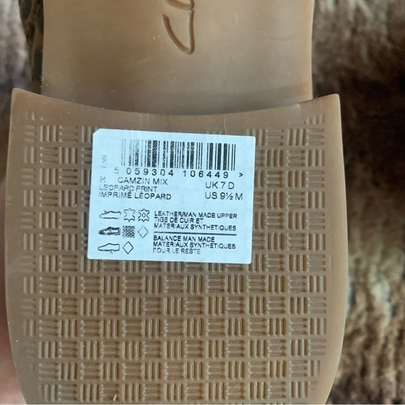 Clarks Camzin Mix Leopard Booties - Picture 11 of 12